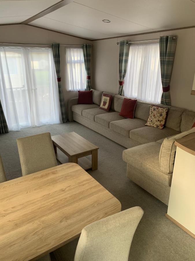Cosy Corner Villa Brigham  Екстериор снимка
